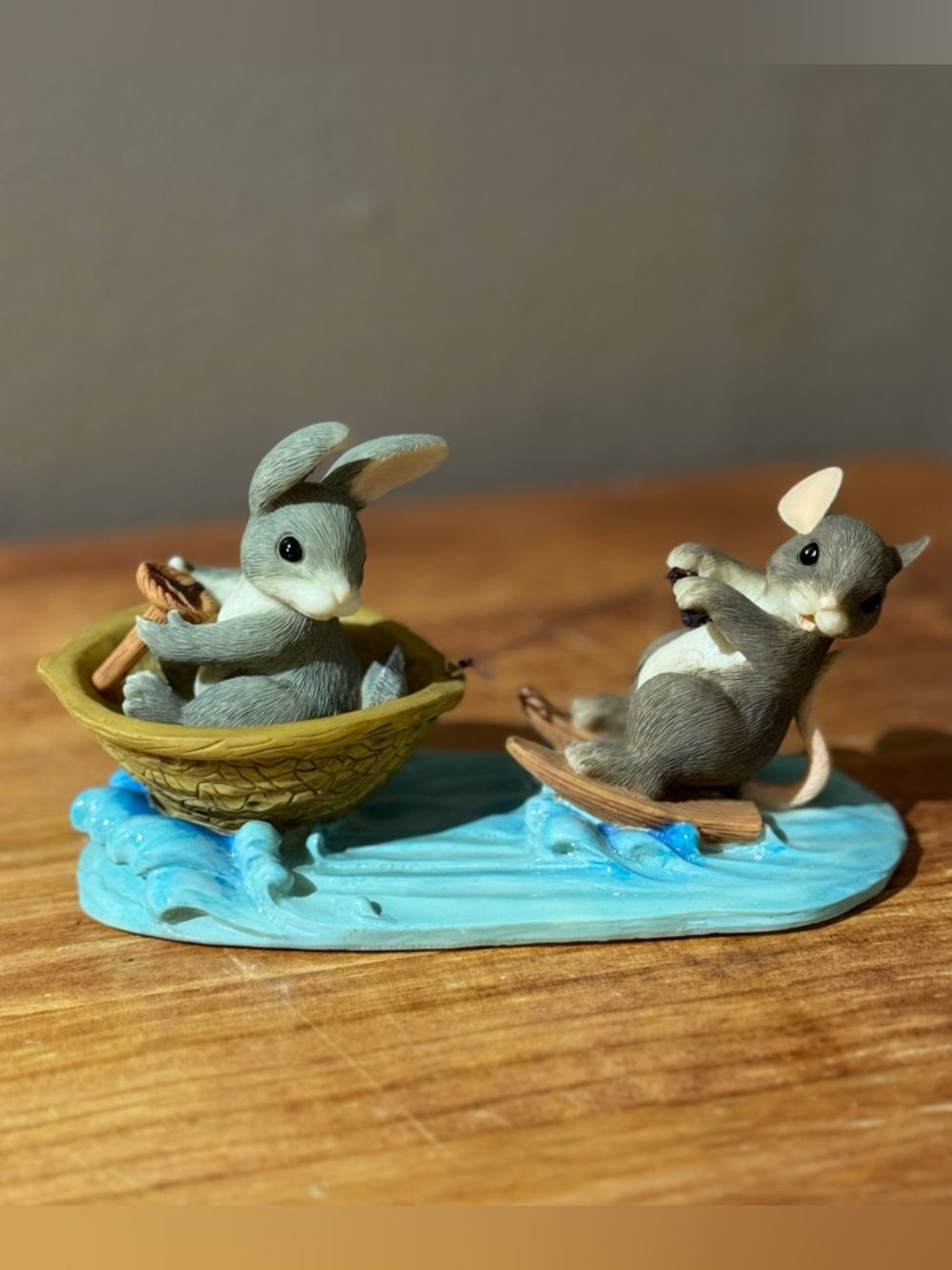 Charming Tails “A Day At The Lake” Figurine #83/803 Fitz & Floyd w Original Box